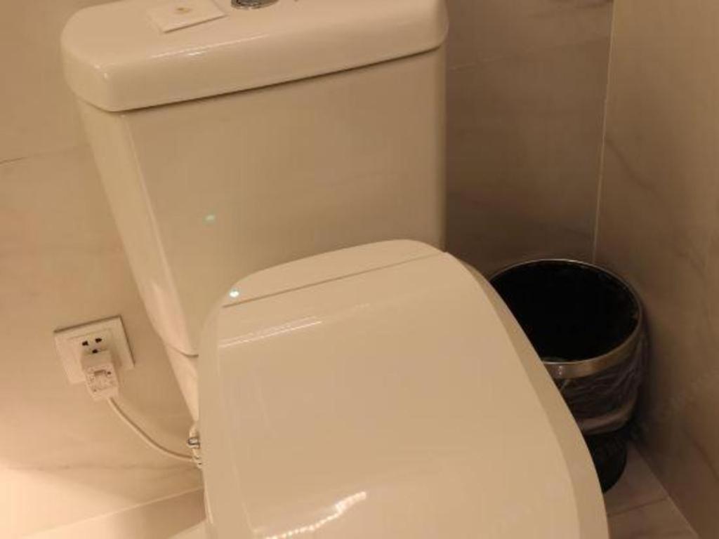 Jinjiang Metropolo Hotel Classiq Shanghai Off Bund Bagian luar foto