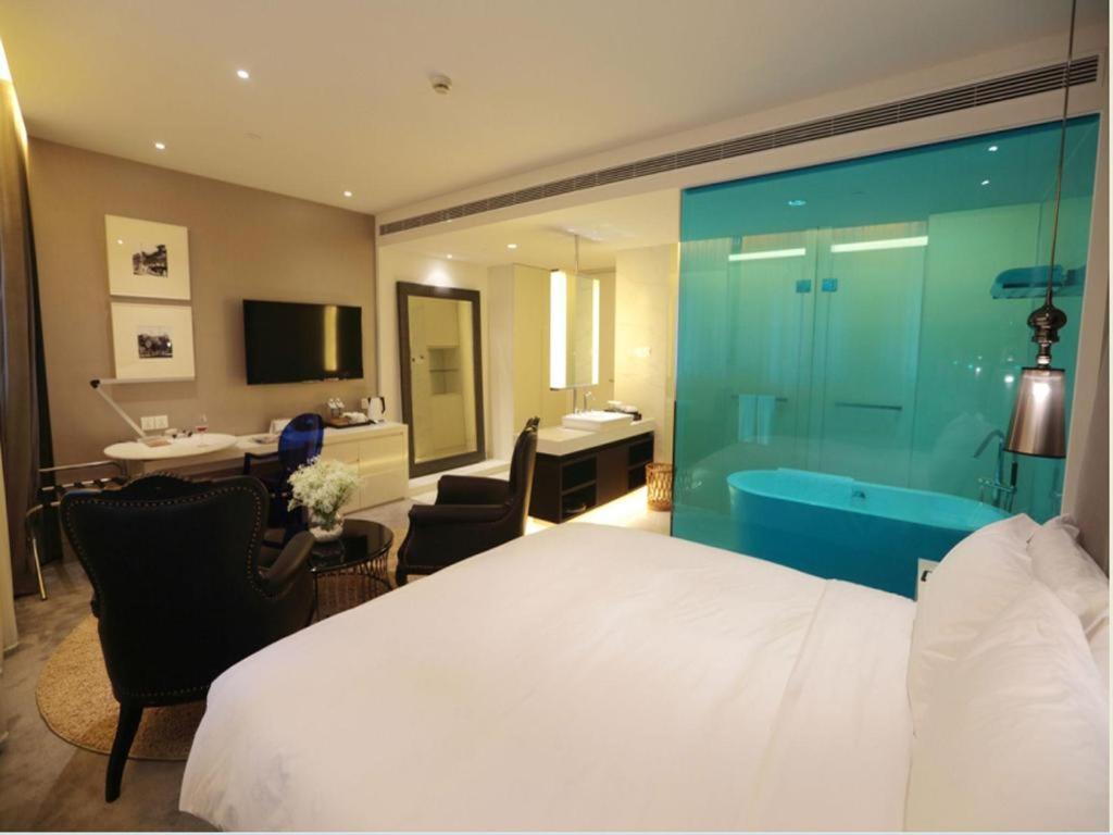 Jinjiang Metropolo Hotel Classiq Shanghai Off Bund Bagian luar foto
