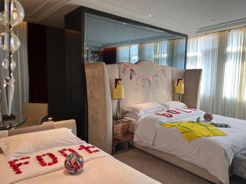 Jinjiang Metropolo Hotel Classiq Shanghai Off Bund Bagian luar foto